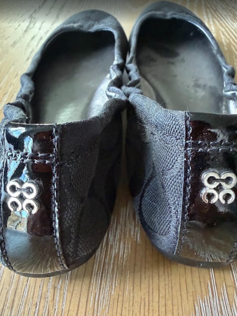 Brand new, never worn Coach ballet flats in Size 7